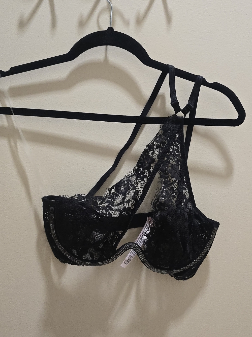 Victoria's Secret Black Lace Underwire Bra